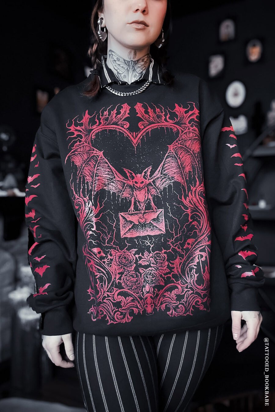 Bat Romance Sweatshirt [BLOOD RED]