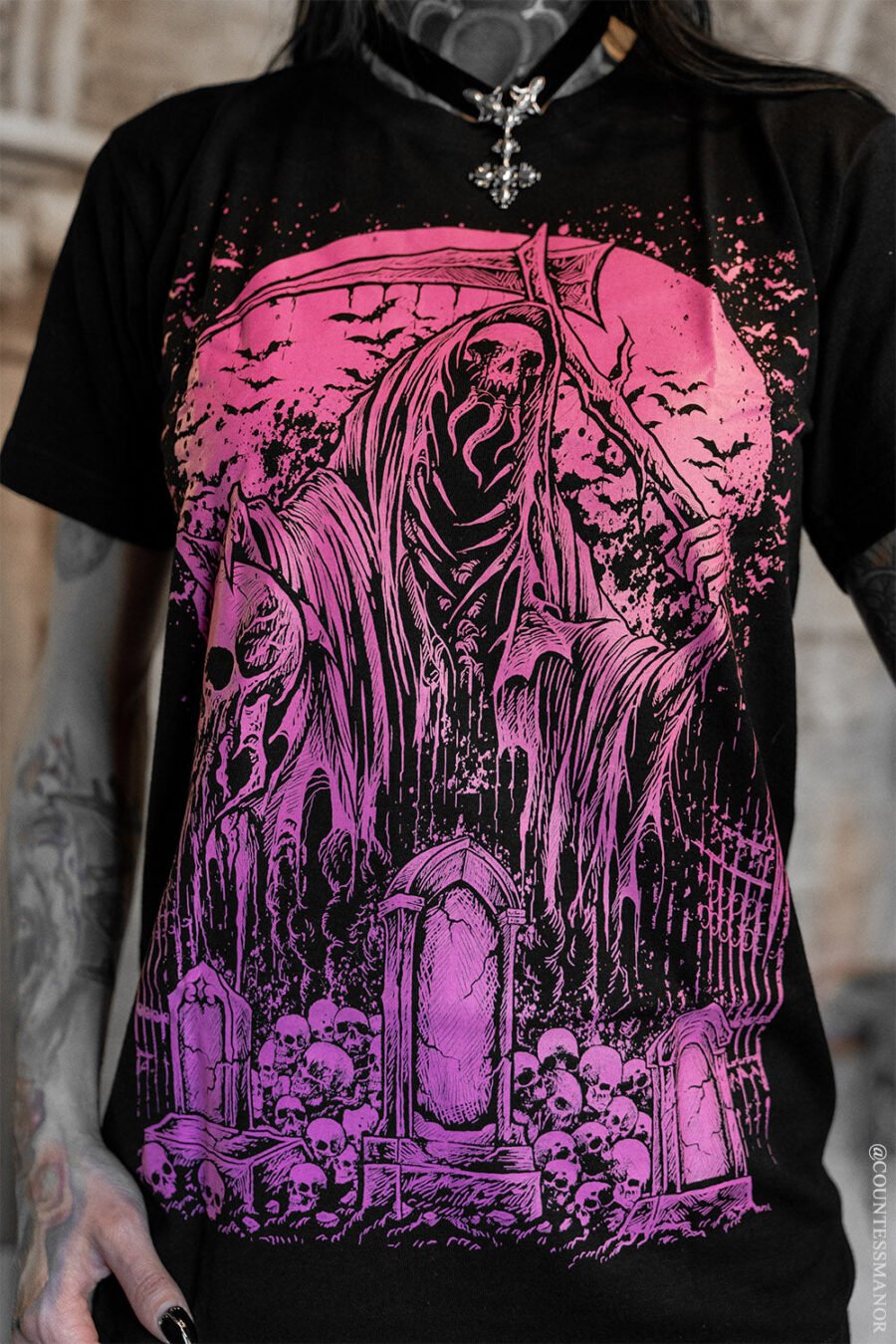 Graveyard Grim Reaper T-shirt [PINK]